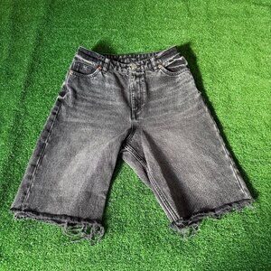 Monki Grunge Style Black Washed Denim Bermuda Jean Shorts Raw Hem Unisex Size 26